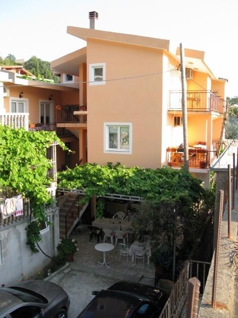 Apartments Vitic Sutomore Rum bild